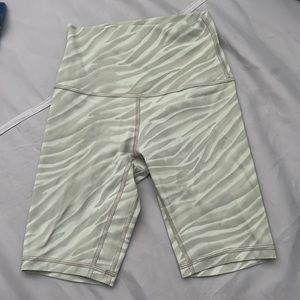 Lululemon Align 8” Biker Shorts